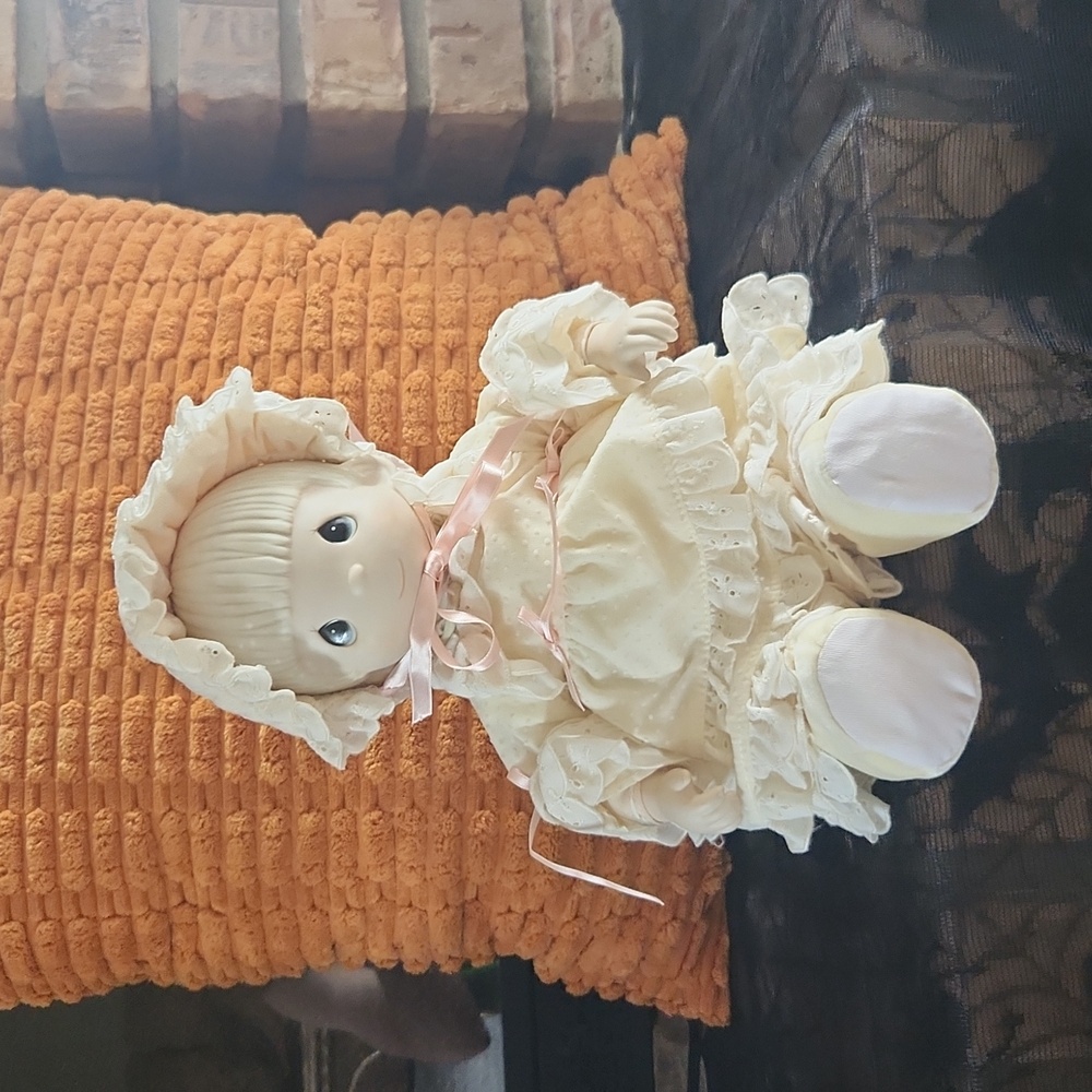 Precious Moments porcelain Kristy Doll